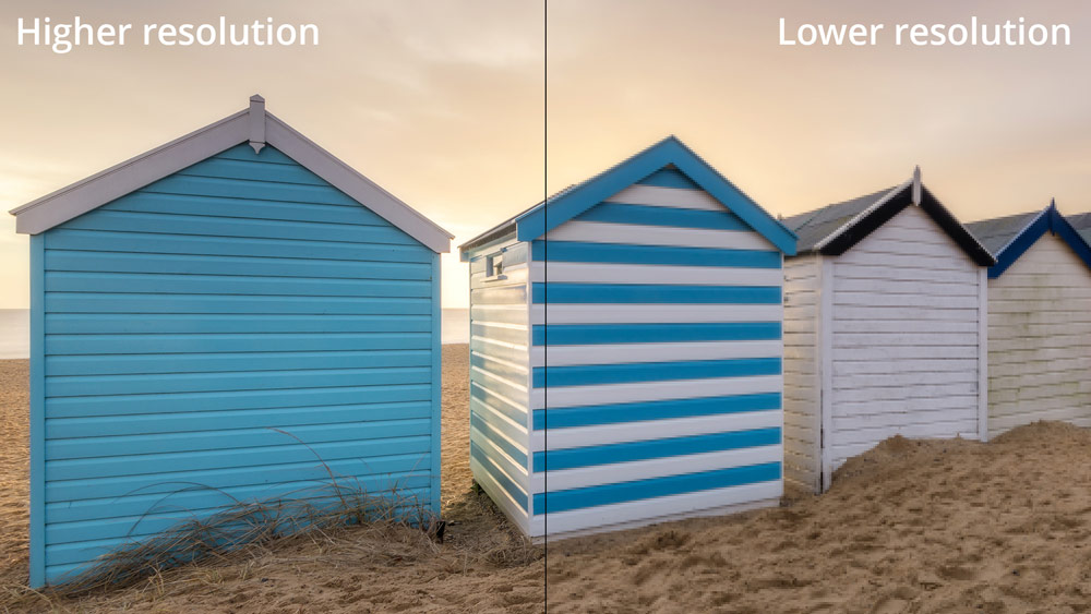 Full HD, 4K or even 8K - which resolution is best for making videos? Take a look at our guide: amateurphotographer.com/video/full-hd-…