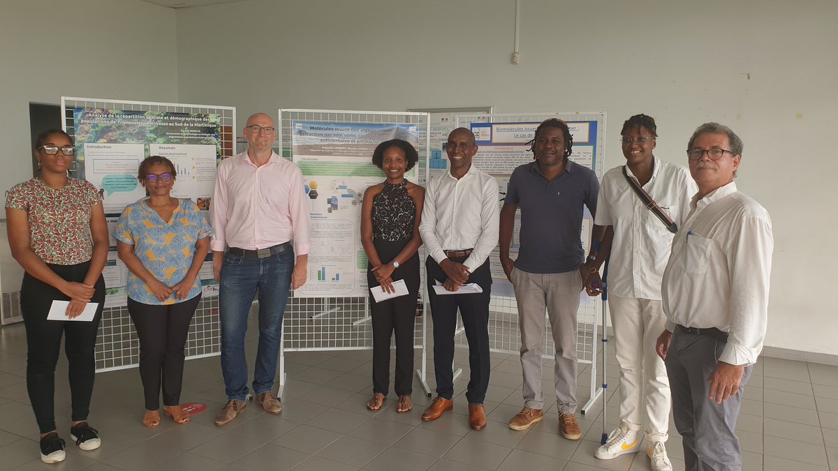 Bravo aux 3 doctorantes toutes de l'UFR-STE lauréates de la session posters des journées recherche de l'UA. 
1ier Prix : P. Lambert. L3MA 
2ieme Prix : C. Borelva. Espace Dév
3ieme Prix : C. Édouard. Espace Dév.
L'UFR-STE et ses laboratoires forment les scientifiques de demain.