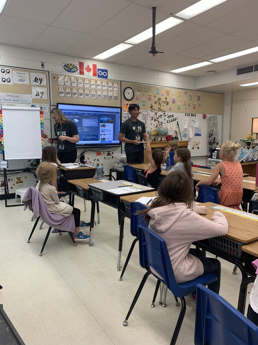 We welcomed students from U of R today to share some science with our kids. To say that CODEY was a hit, is an understatement! <a href="/LindaleSchool/">Lindale School</a> <a href="/PrairieSouth/">Prairie South</a>