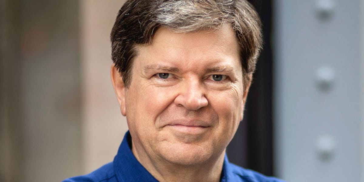 Yann LeCun, one of the "godfathers" of Ai and Facebook's Chief AI Scientist, says concerns that AI could pose a threat to humanity are "preposterously ridiculous." 
Read: buff.ly/3PfQN6V
#AI #ArtificialIntelligence #GenerativeAI #YannLeCun #Future #Ethics #Society