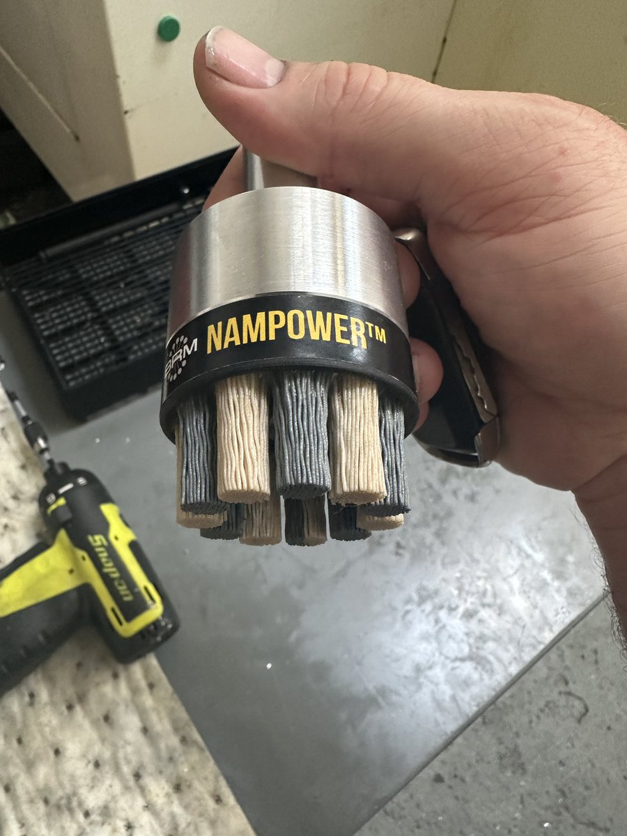 Let’s give these deburring brush’s a go #cncmilling #nampower  iconicengineeringsolutions.com