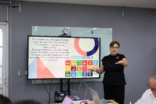 UFNursing's tweet image. #GatoRNursing faculty Karen Reed shared her latest update from Vietnam! She recently conducted a workshop on the role of rehabilitation in the Vietnamese community and spent some time at the iconic Ngoc Son Temple. Read more here: shorturl.at/chHKU