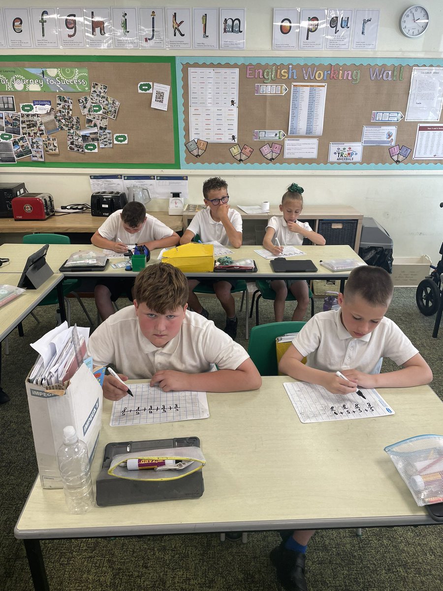 CaldiY5's tweet image. Year 5 began multiplying fractions by whole numbers today and representing it in pictorial form. @mrsghutchinson was very impressed! #pushingourlimits @CaldiPrimary @MathsHubs @CNicholson_Edu @vianclark