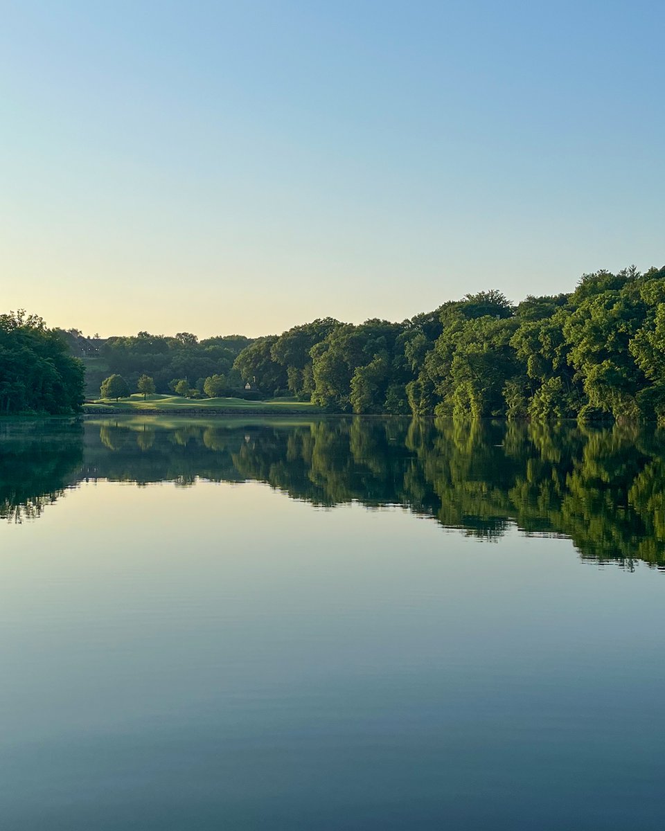 CedarCreekKC's tweet photo. A mirrored expanse unfurls,
Serene and undisturbed,
Peace and tranquility emanate,
And radiate from Shadow Lake.
Wishing you all a relaxing weekend!
#HistoryQualityCommunity #NaturalSurroundings #ShadowLake #Nature #SeeYourselfAtCedarCreek https://t.co/kx9fHIV7y9