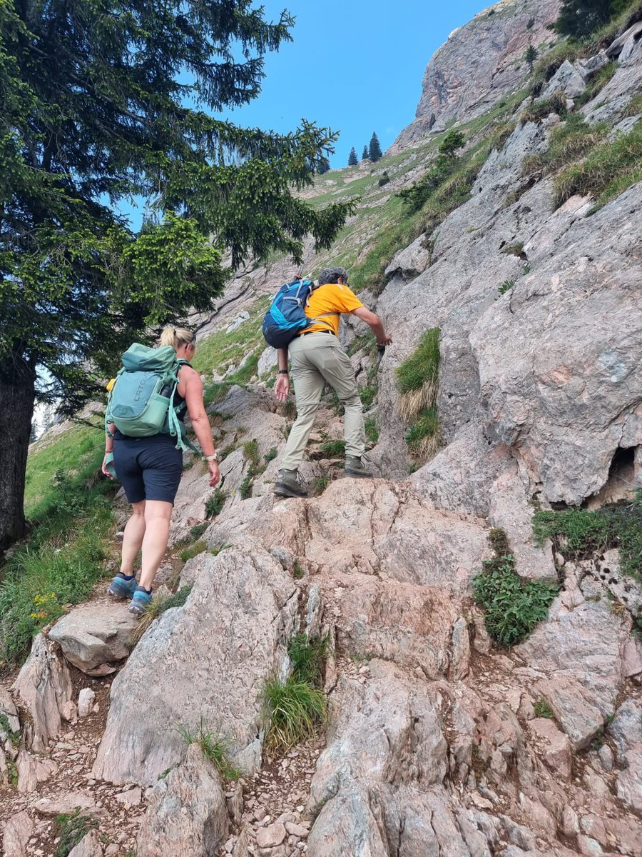 lobur57's tweet image. #grossermythen #schwyz #zentralschweiz 🇨🇭🥰