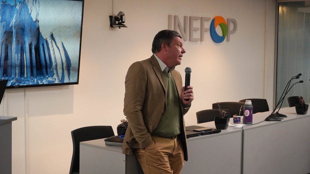 INEFOPoficial's tweet photo. Organizamos un taller de empleabilidad y acercamiento al mercado laboral dirigida a personas trans participantes del convenio INEFOP-@midesuy-@MTSSuy. Fue una instancia enriquecedora de intercambio de empresas públicas y privadas integrantes de Pride con las/os participantes.

Más info 👉 https://t.co/1D67tPyXb1

#INEFOP #taller #empleabilidad