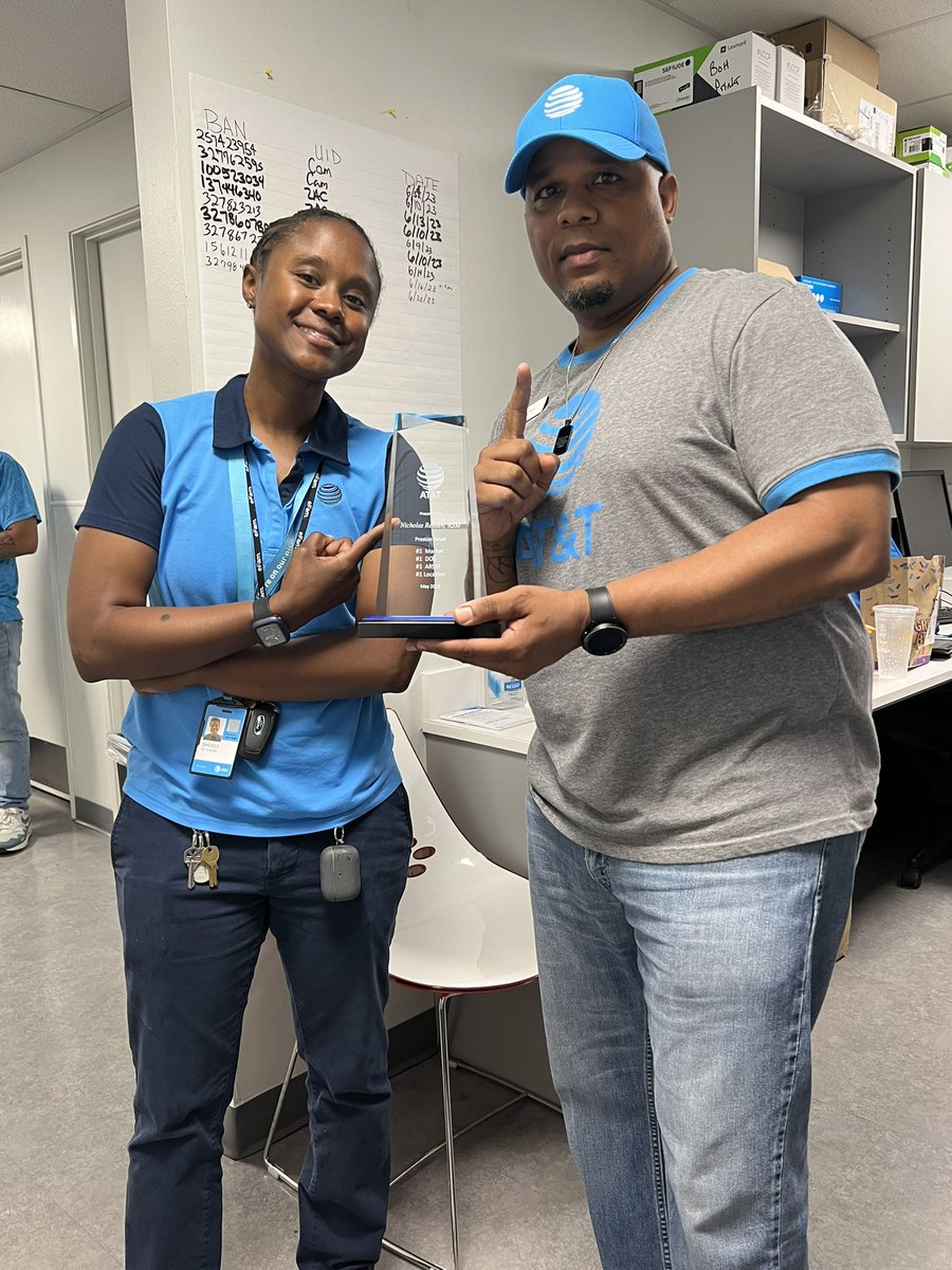 Never underestimate the value of great mentor. <a href="/sp9963globe/">Sheree Peterson</a> has been apart of my journey since day 1.  I am who I am because she saw something in me.  Forever grateful. <a href="/ntx/">NTx BOCG</a> @JuliaRodzNTX @CaresseSimpson <a href="/dbustamante1210/">David Bustamante</a> <a href="/EricJGraham_/">Eric Graham</a> <a href="/Rainey_5335/">Rainey</a> <a href="/LynetteMAguilar/">Lynette Aguilar</a>