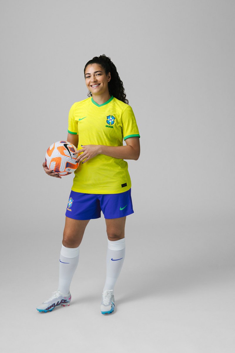 mantosstore_'s tweet photo. 🏆 Copa do Mundo Feminina 2023
🇧🇷 Camisa 1 da Seleção Brasileira
💰 R$129,90 - parcelamos em até 5x sem juros
❌ Descontos em mais de uma unidade
✈️ Frete grátis para todo país 
📲 Pedidos aqui: https://t.co/McOUakeKCU https://t.co/Axo5AiBecq