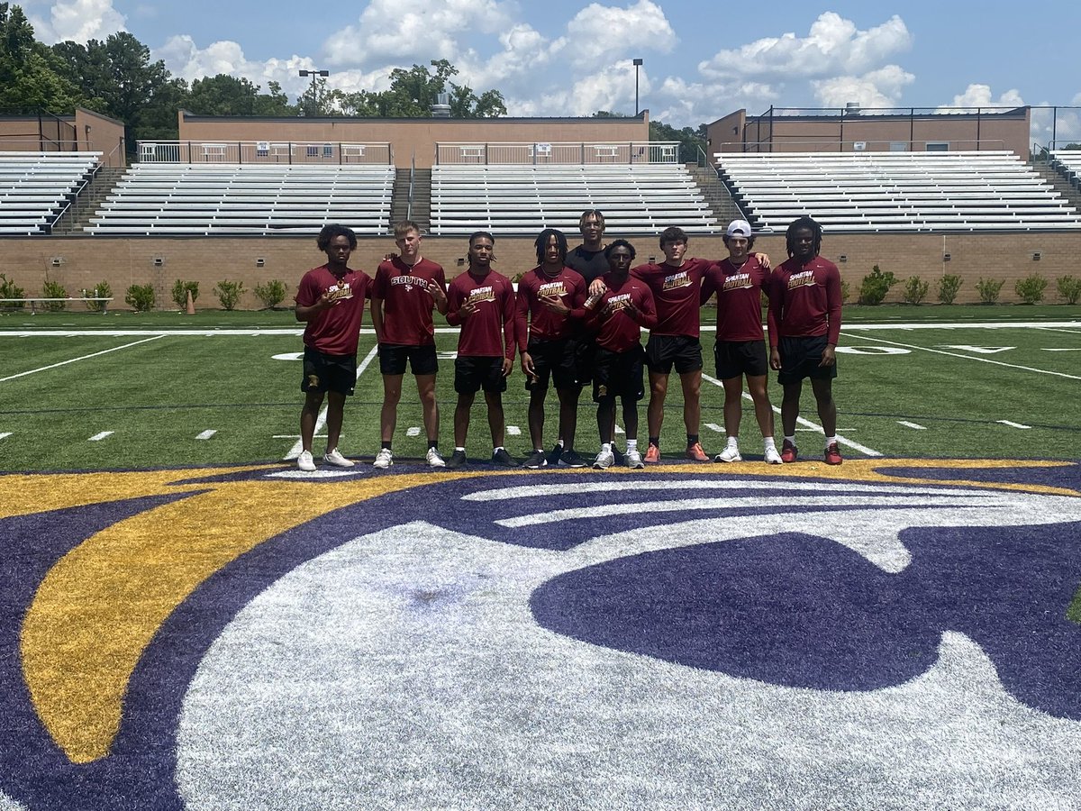 Coach_Allen5's tweet image. College Tour!