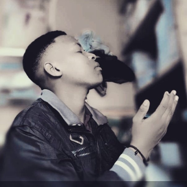 JohnDarabu's tweet photo. #NewProfilePic https://t.co/B5byPtBZOI
