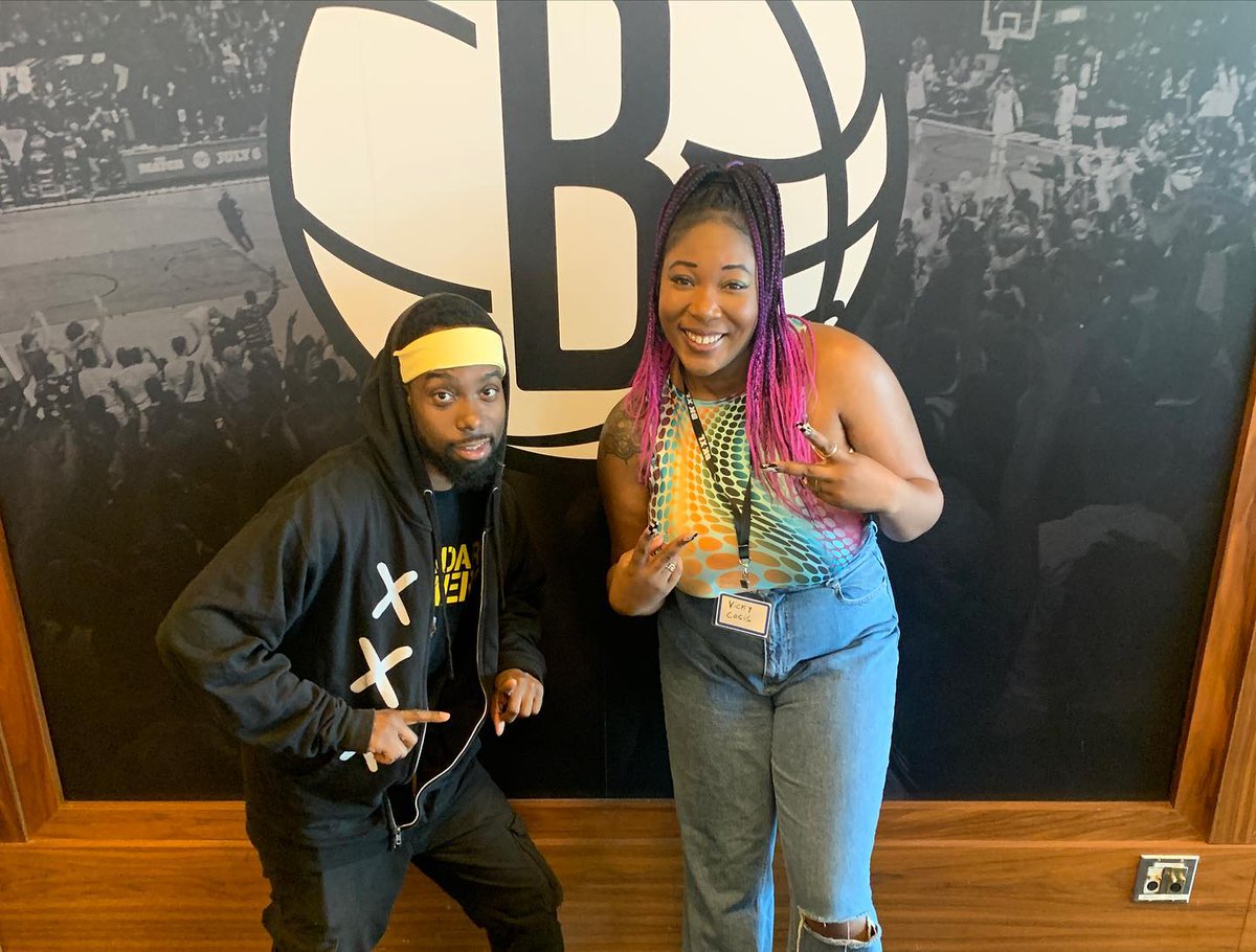 🎤Highnote user story: producer + DJ <a href="/vicky_casis/">Vicky Casis</a> used to work at <a href="/barclayscenter/">Barclays Center</a>. Full-circle moment, this past week Vicky DJed Barclay's 40/40 Club for Highnote, along with @mikelarrydraw, for <a href="/BKXLAccelerator/">BK-XL</a> <a href="/visiblehandsvc/">Visible Hands</a> Demo Day. Big things on the way from both of them!🎧