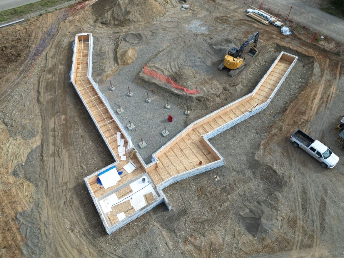 Liard_FN's tweet photo. We are so excited about the progress on the Elder's Centre!

This drone footage is taken by Wildstone Construction Group and credit belongs to them. Thank you for your great work.📷

#construction #liardfirstnation #wildstonebuilds #watsonlake #yukon https://t.co/gGCHKPIeF2