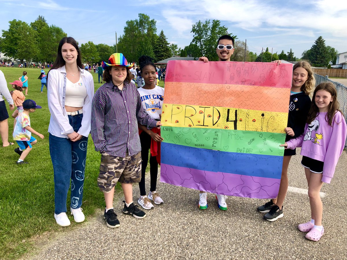 Meadows School tweet media