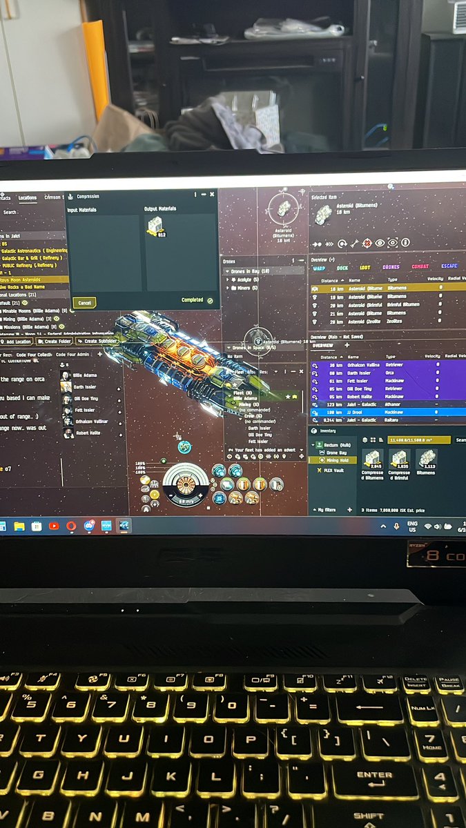 Doing some mining on Eve Online