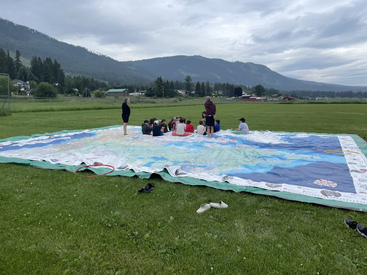 J.W. Inglis Elementary tweet media