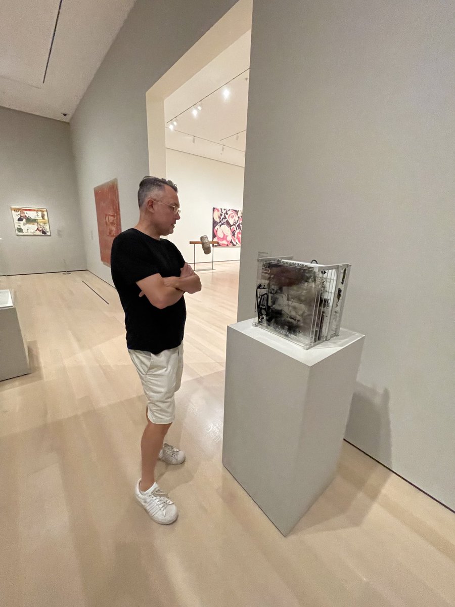 Warren Dickson (@warrendickson) on Twitter photo β¦@DrStevenPaigeβ© meeting βShadesβ, Robert Rauschenberg, 1965 β¦<a href="/MuseumModernArt/">MoMA The Museum of Modern Art</a>β© β¦@DrStevenPaigeβ© meeting βShadesβ, Robert Rauschenberg, 1965 β¦<a href="/MuseumModernArt/">MoMA The Museum of Modern Art</a>β©