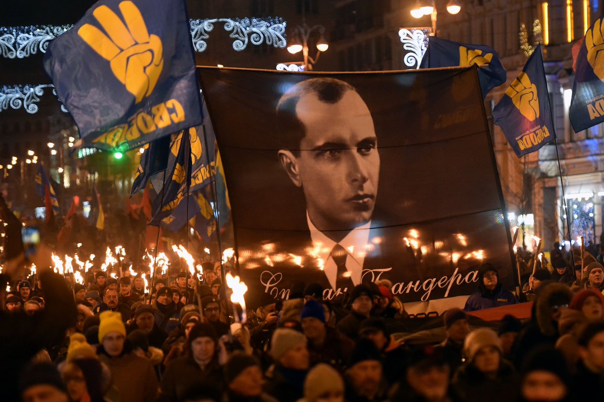 🚨🇺🇦Stepan Bandera was the founder of the Ukrainian insurgence movement for Ukrainian independence during the period when Ukraine was occupied and fighting against Russia, Poland, and German Nazis. He is recognized as a national hero by gov and millions of people in Ukraine.