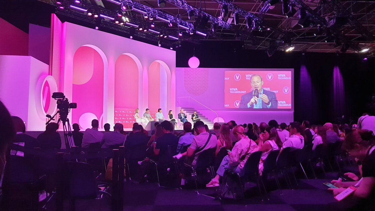 actiondesignfr's tweet photo. Aujourd'hui, c'est petit tour du côté de #VivaTech2023 https://t.co/ZftnbrsZsi