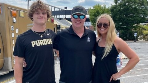 PurdueWSwim's tweet photo. #ThankYouDad x #HappyFathersDay x #LoveYouDad 

🚂 Meredith Berglund with Dad Brent &amp; Brother
🥽 Abby Marcukaitis &amp; Dad Brian
🏫 Kate Stanley &amp; Dad Chris
🧢 Madeline Greaves &amp; Dad Robert
📸 https://t.co/NxYtPfYDKQ https://t.co/Jr6OwnJSNX
