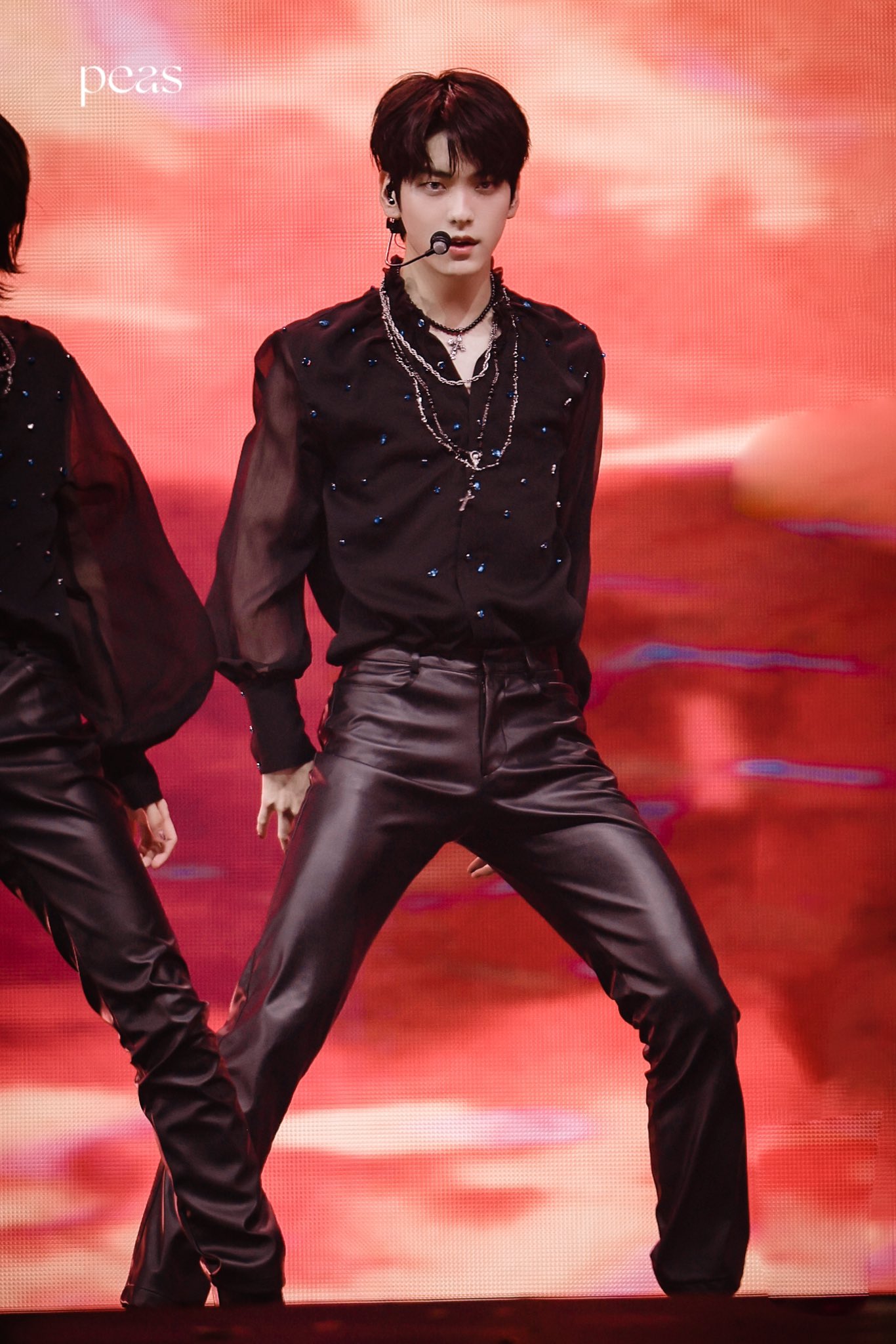 FyxLnvbakAAqRlF?format=jpg&name=large