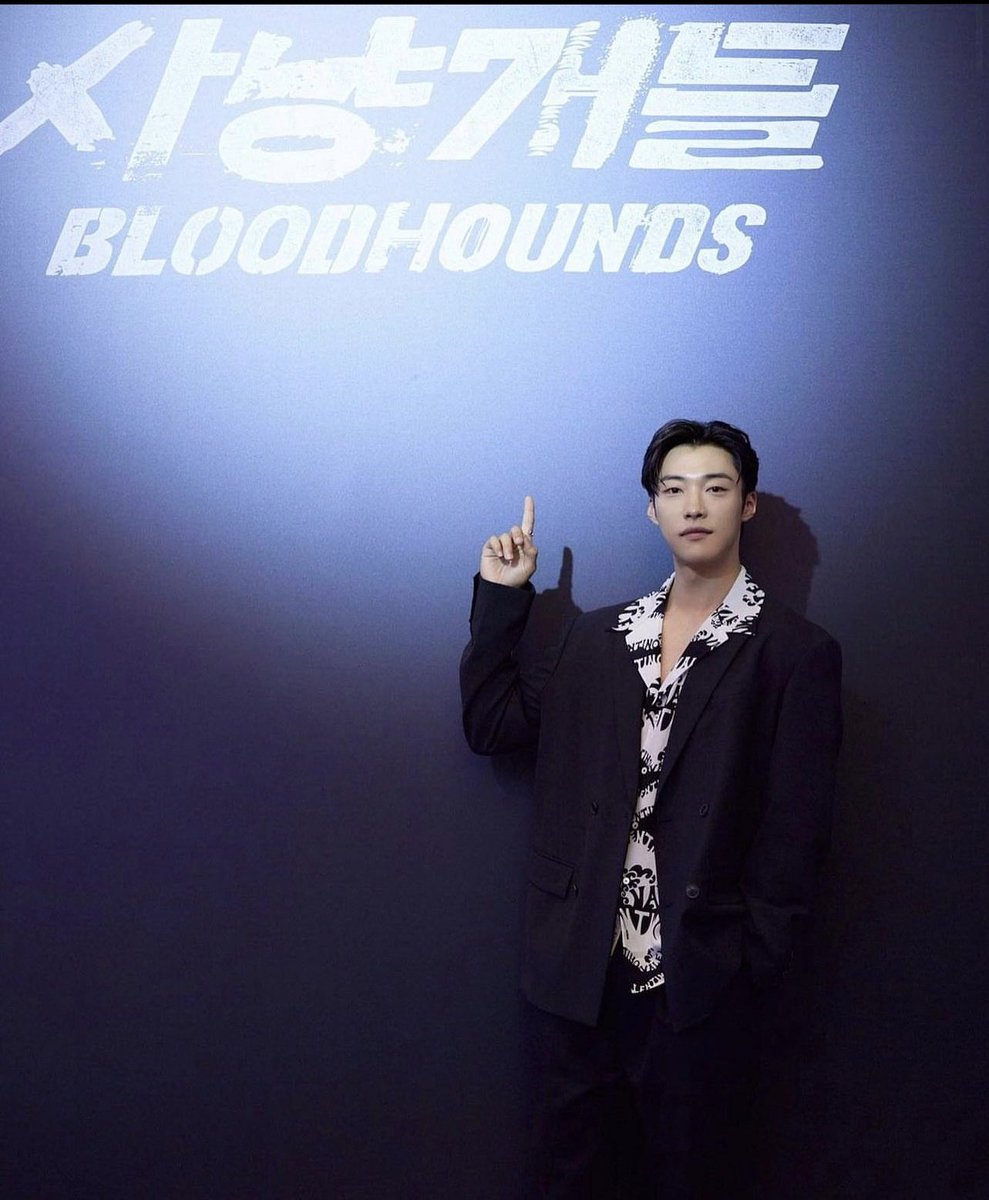 WooDoHwanBrasil's tweet photo. 📸 15.06.2023 | Atualização do Woo Do Hwan no Instagram (𝒘𝒅𝒐𝒉𝒘𝒂𝒏).

 📎:https://t.co/dgzTti2c6m 

#WooDoHwan #우도환 https://t.co/XsGGtx73iP