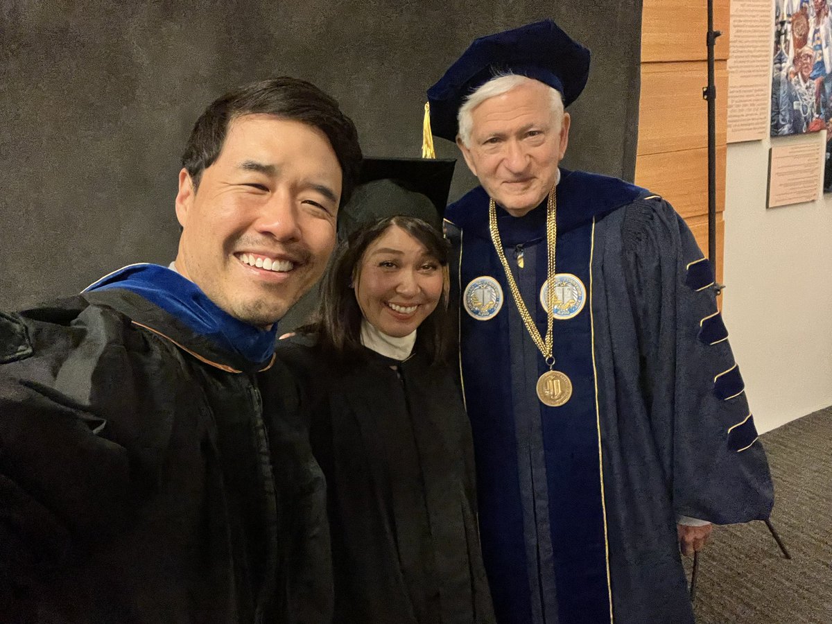 🎓The remarkable @UCLA_alumni Randall Park returns to campus to deliver today's commencement keynote address! He is an inspiring man and a true Bruin through and through! #UCLA2023