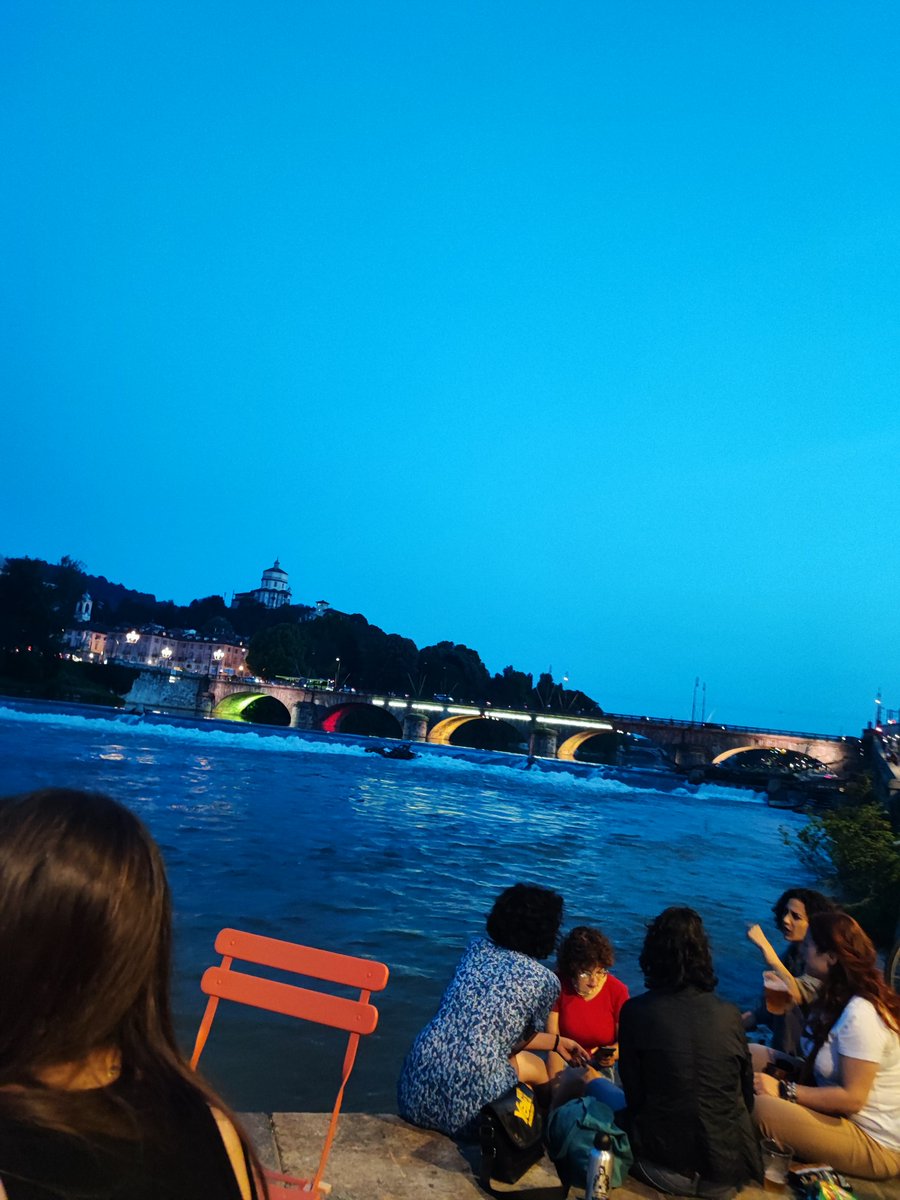 夏の9時は明るい https://t.co/SaylCxbC6E