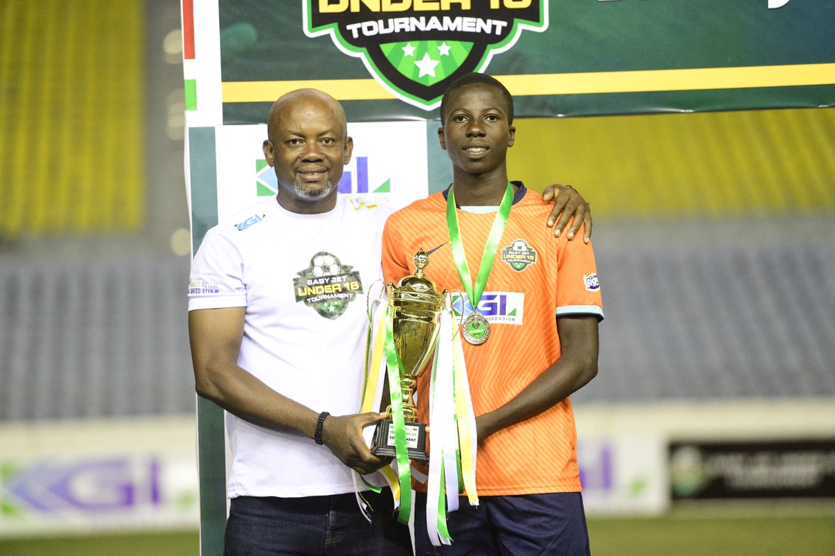 BabyJetU16's tweet photo. Presentation of #medals to #YoungGeneration at the just ended #BabyjetU16 Tournament... #Congratulations 

#BJU16Tourney #itstartshere https://t.co/WhiUBpEpRu