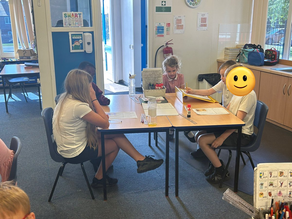GooseacrePri's tweet photo. Jaguars and Penguins had the opportunity to share their @theliteracytree learning of @MarsCuriosity and @roald_dahl  #Minpins today allowing the children to focus on the purpose and audience of their writing #Scholarship #Happiness https://t.co/1ys5ocxMaJ