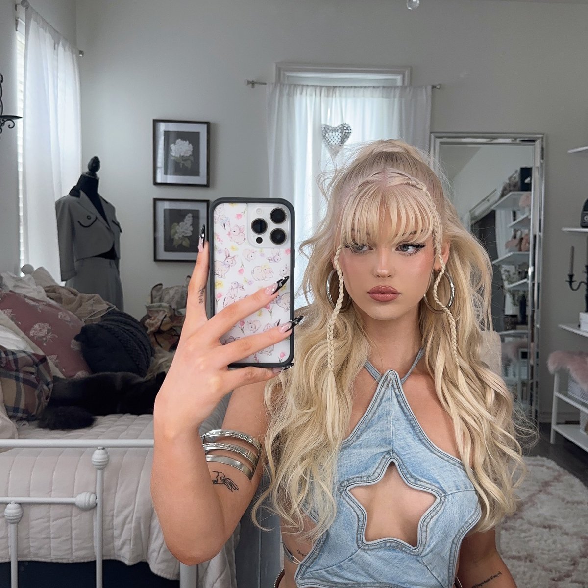 needymaryy's tweet image. ‘’What’s your big four?’’