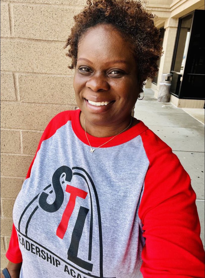 The Leadership Academy graduates from St. Louis - the #LouCrew! ! @DrStryjewski <a href="/Erin_Lawson3/">Erin Lawson, Ed.D.</a> <a href="/cphillips2006/">Christina Phillips</a> <a href="/pdemps45/">Patrick Dempsey Ed.D</a> <a href="/AshleyMairFHC/">Ashley Mair, Ed.D</a> <a href="/ABuhr_WSMS/">Mrs. Buhr @ SMS</a> <a href="/nmhuffman/">Nicole Huffman</a> <a href="/RachaelYounge/">Rachael Younge, Ed.D.</a> <a href="/KellyKozlen/">Dr. Kelly Kozlen</a> <a href="/DrShaniseT/">Dr. Shanise Terrell</a> @LCEPeteJohnson <a href="/MLDSLeaders/">MO Leadership</a> <a href="/StLouisRPDC/">St. Louis RPDC</a>