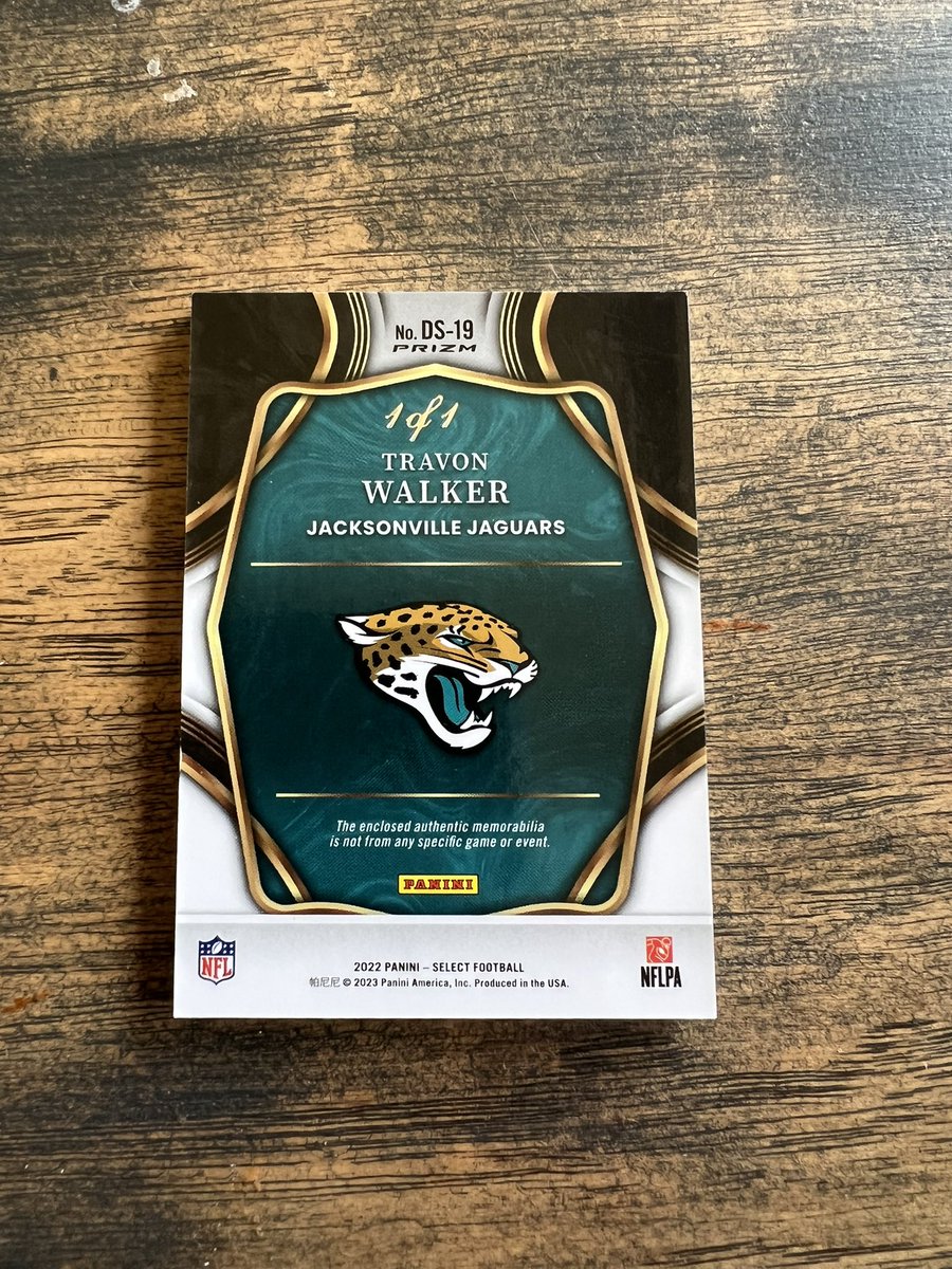thealexcollins's tweet image. Select hobby just keeps giving! #selectfootball #thehobby #nfl2022 #1of1 #jags @CardPurchaser