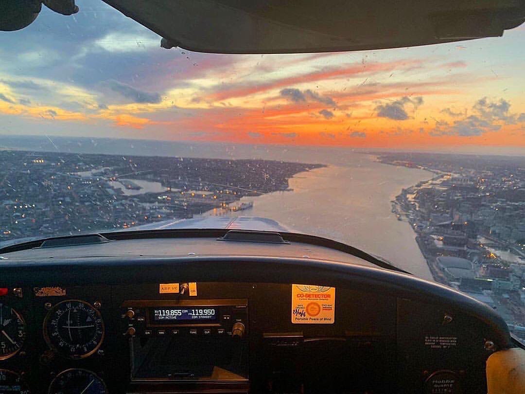 Flying down the Mersey 🌅

📸 Joe Long