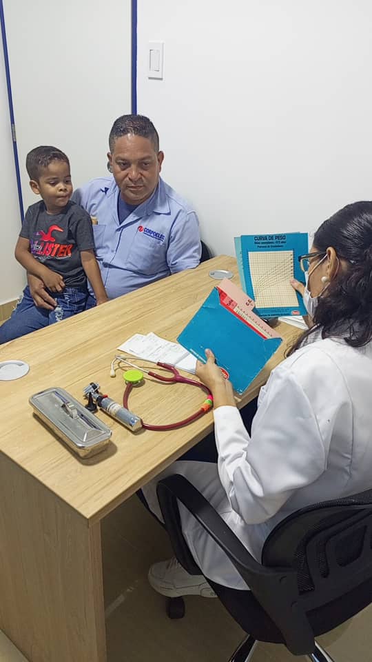 CorpoelecInfo's tweet image. ⚡ ℂ𝕠𝕛𝕖𝕕𝕖𝕤

En el marco de la celebración del Día del Padre, la fuerza trabajadora de #Corpoelec recibió atención médica a través de una Gran Jornada Integral organiza por @mppeevzla #FASMEE y #ASOELEC. 

#NoMásAgresiónYankee