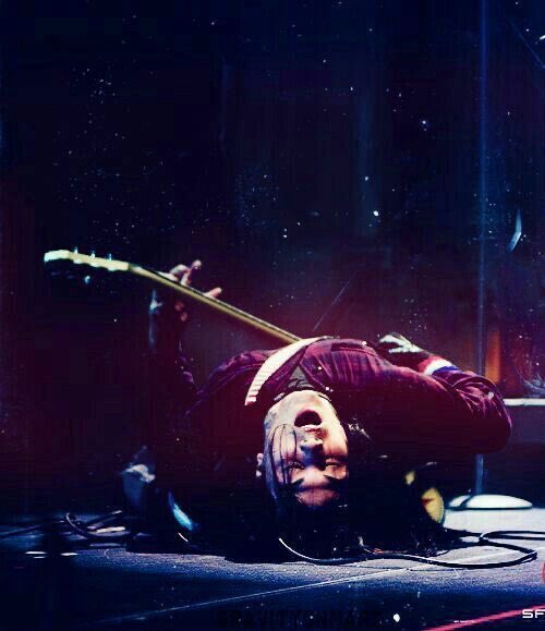 IT'S FLAT FRANK FRIDAY YOU FUCKIN' LOSERS