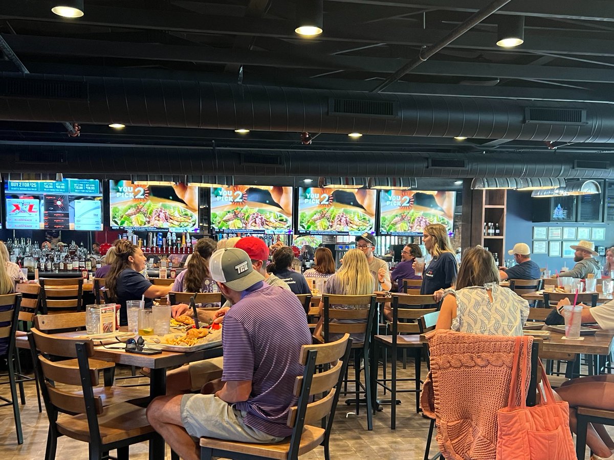 Come watch the #NCAABaseball College World Series with us!