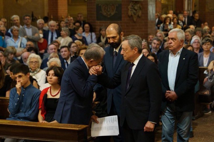 ferrazza's tweet photo. Che foto. https://t.co/q7PqU26PU0