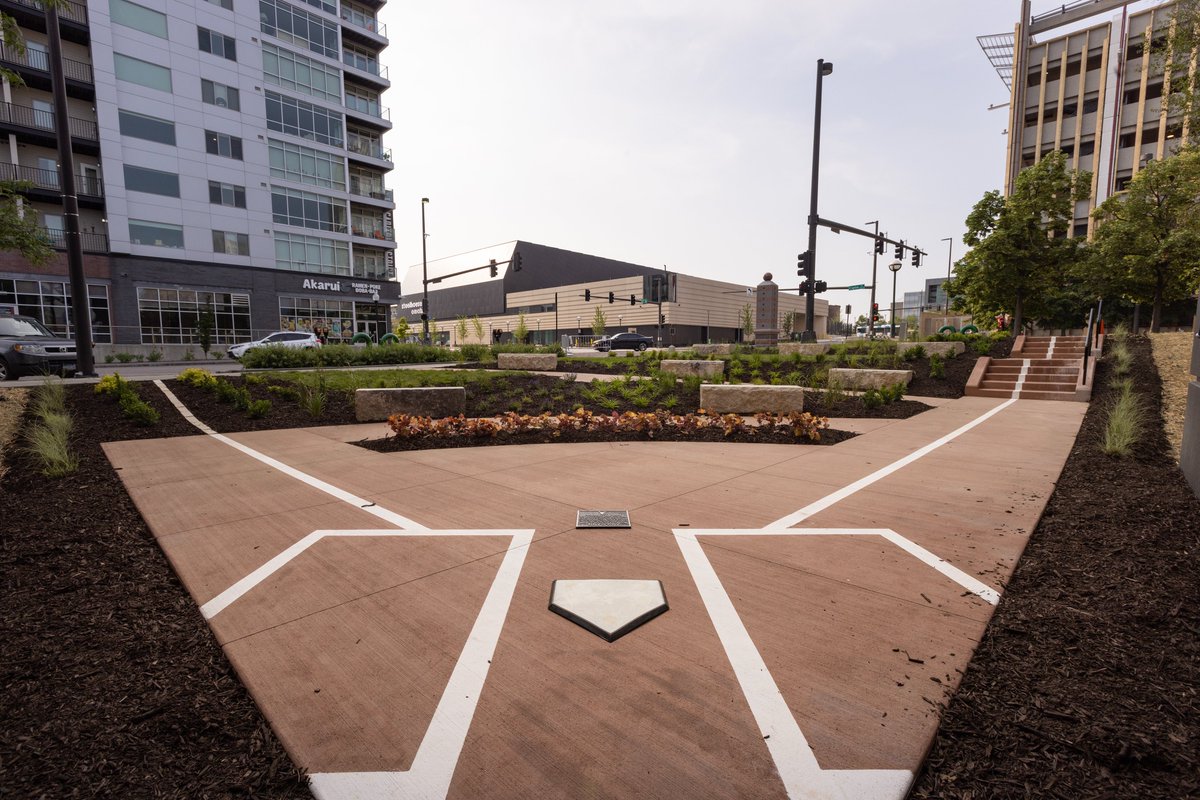 EACG1966's tweet photo. Are you heading to downtown Omaha this weekend for the College World Series? Stop by and check out the corner of 12th & Capital Street, where E&A provided land surveying and planning services for this project.
https://t.co/ftUih3ODxH
#engineeringanswers https://t.co/U6TUwO0nky