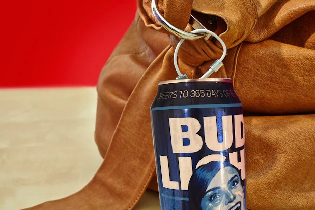BREAKING

San Francisco retailers deter shoplifters by attaching Bud Light cans to merchandise