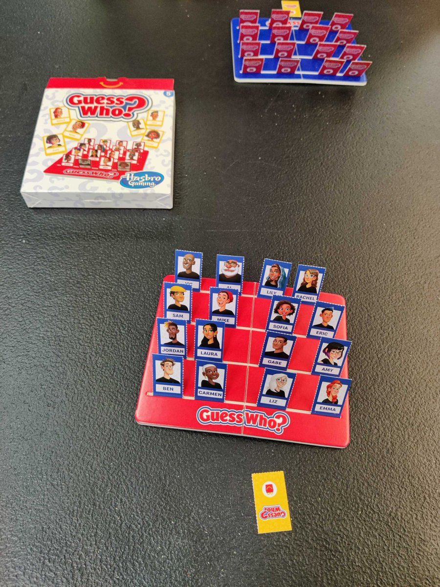 Desks and Dorks! tweet media