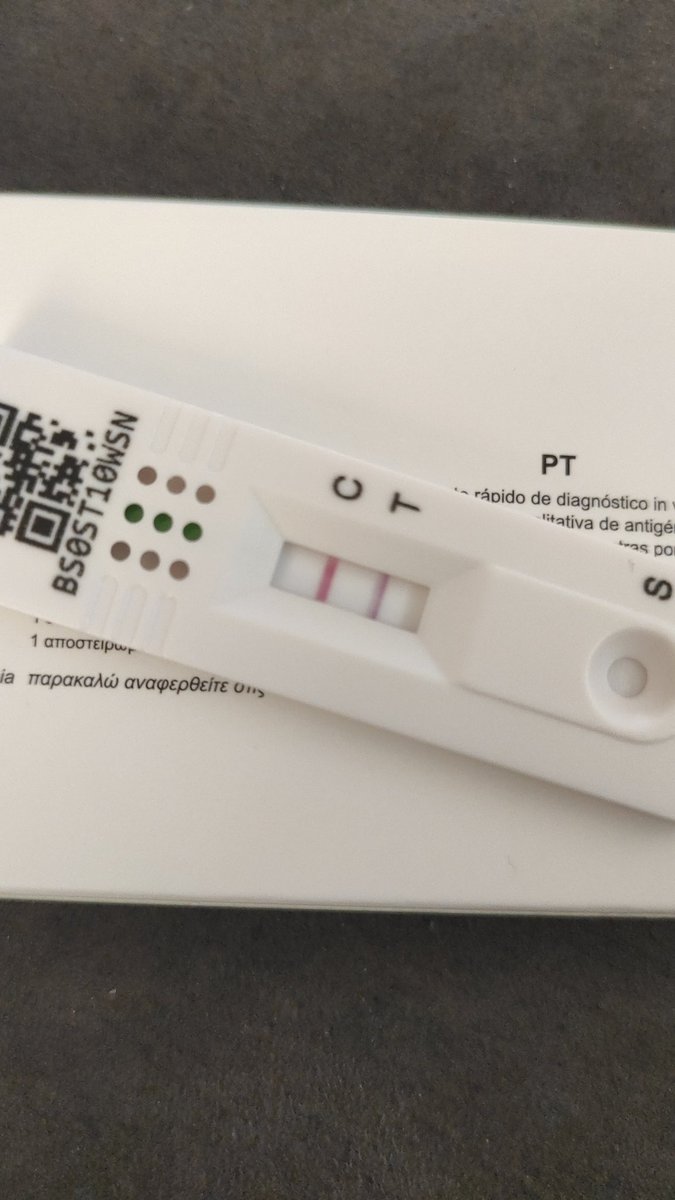 El miércoles toca tratamiento y hoy ha tocado COVID. Un poco de tregua no vendría mal, que el COVID ya no se estila.