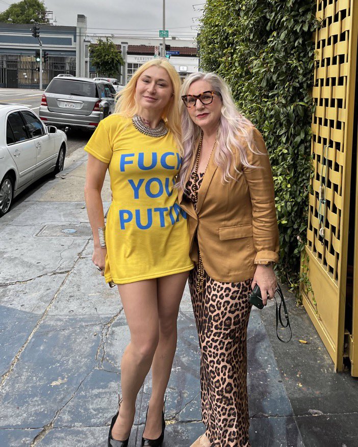 Heidi_Cuda's tweet photo. @MoniqueCamarra They got the memo. #TheEasternFront 🐆 https://t.co/1uxBAyThsW