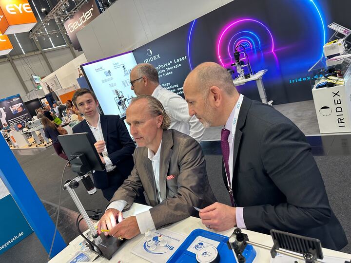 SimulEYE tweet media