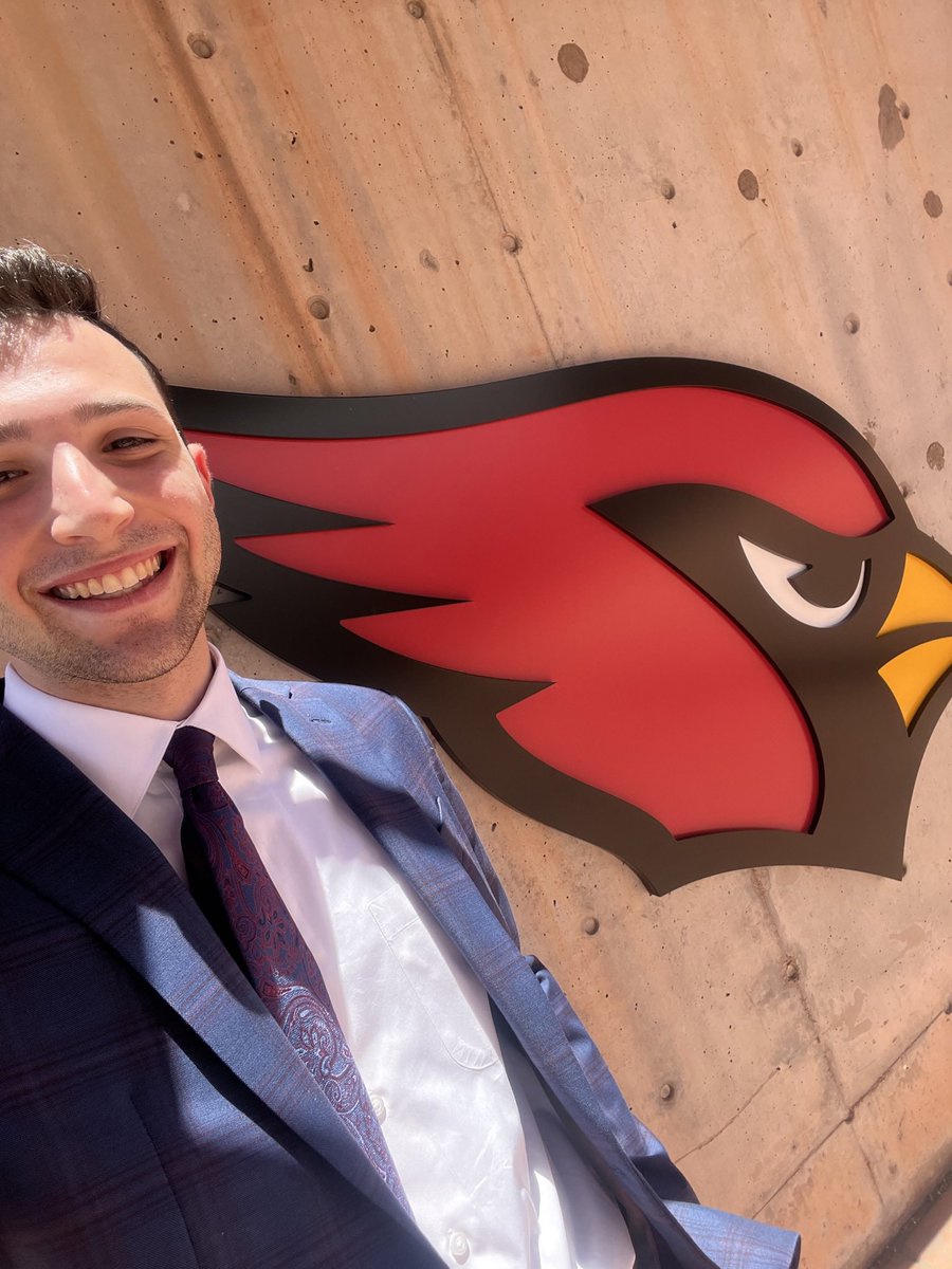 ZachGershman's tweet photo. I’m pumped to be joining the @AZCardinals staff as a team writer/personality. 

Hey, #BirdGang - Let’s do this thing! https://t.co/2f5gcO0O0i