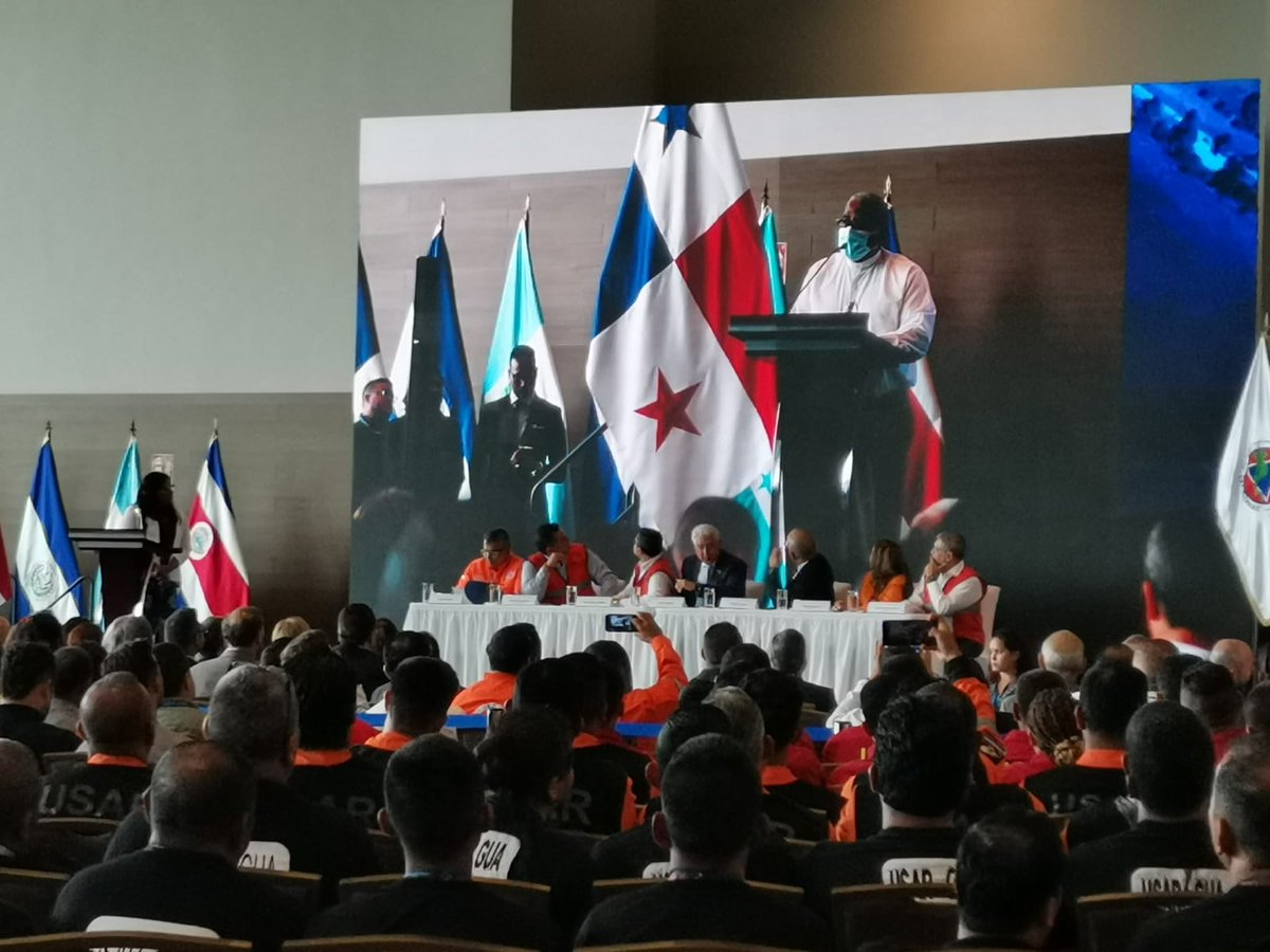 CSSPanama's tweet photo. Rescatistas y personal de la @CSSPanama, participaron del acto de clausura del 3° #SimulacroRegional2023, ejercicios que permitieron reforzar los protocolos de búsqueda, rescate y atención de salud, para dar respuesta a cualquier emergencia que se presente.
#CSSsimulacro https://t.co/WTa3wBMkvF