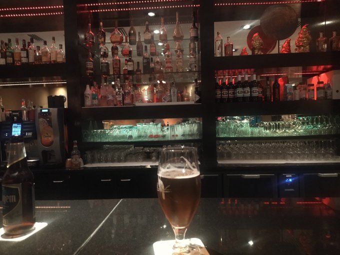 Having after a long day of work https://t.co/JYw8iLY5Kq