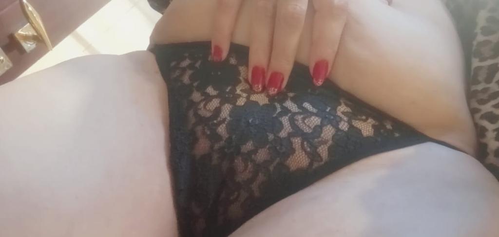 سمرة ثلاثينية tweet media