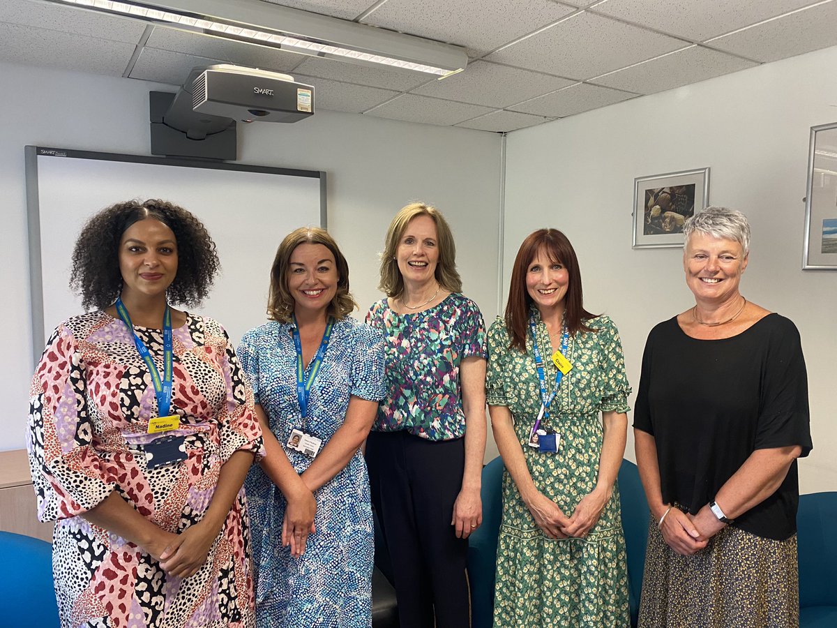 hildabeauchamp's tweet photo. Almost as 🤩🤩to meet these #ADBB buddies as it was to be with @KensingtonRoyal! Gr8 to be able to see them again -and many other #iHVPIMH Champions -on Mon 19th for our fab Conference 'Coming Together: Belong, Be Curious, Believe! #PIMH #iHVPIMH2023 https://t.co/UXBciwYsIC