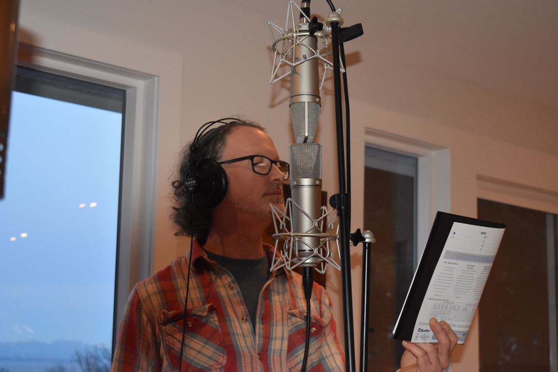 Flashback to recording vocals in
the old studio
#music #recording #studio #recordingstudio #studiolife
#canadianmusic #rock #indierock