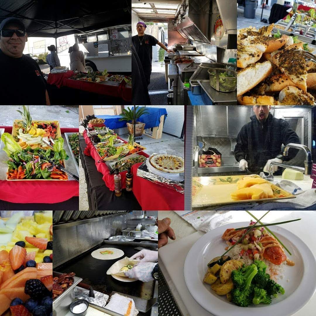 jon_torgerson's tweet photo. @3orovik Seriously, I'll make us all tacos. Or whatever. It's not like my normal clientele looks at the menus anyway. ๐คฃ๐ดโโ ๏ธ๐จโ๐ณ #pinnedtweets #chefsdoeverythingbetter #sendETH #chefslife #filmLA #setlife #thiscouldbeus #feedmycrew https://t.co/FHbDffUd09